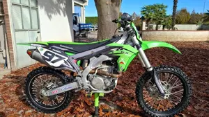 Kawasaki KX250F (2019)  (4)