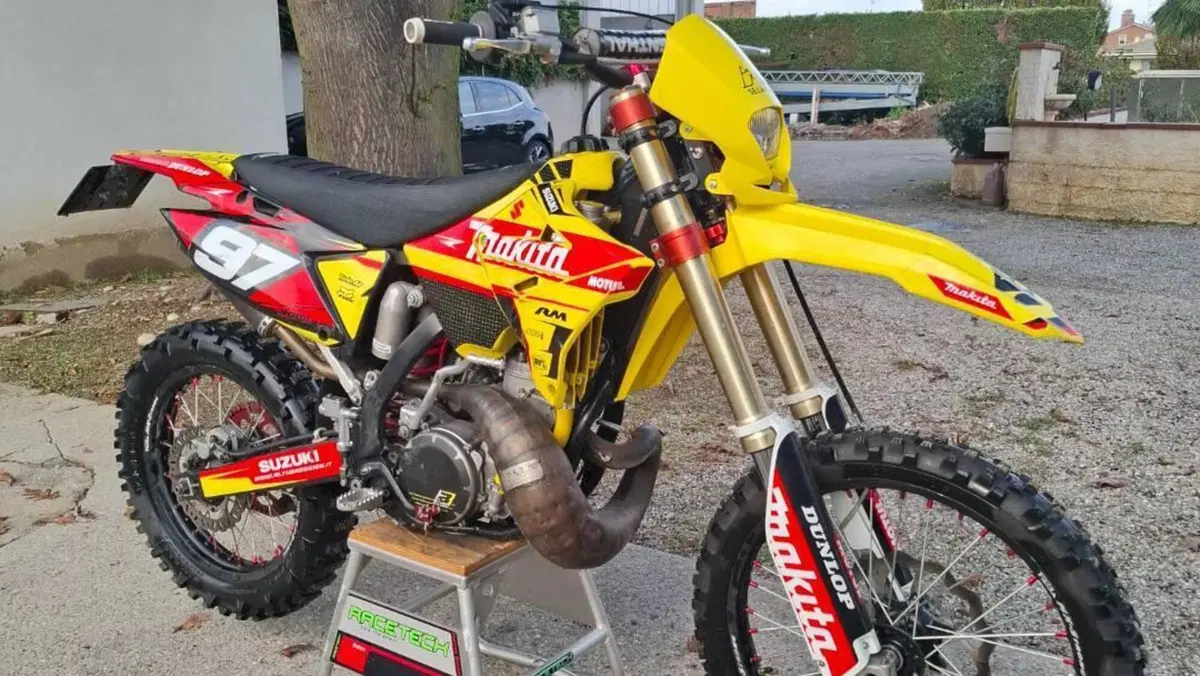 Suzuki RM 250 (2005 - 06) 