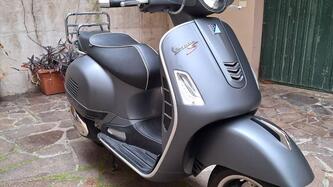 Vespa GTS 300 Super ABS (2014 - 16) usata