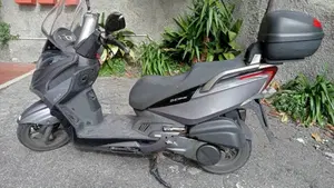 Kymco G-Dink 300i (2011 - 17)  (3)