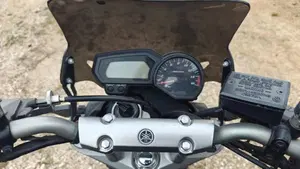 Yamaha FZ6 S2 (2007 - 11)  (5)