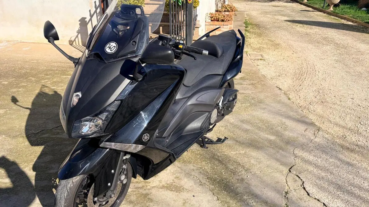 Yamaha T-Max 530 (2012 - 14)  (8)
