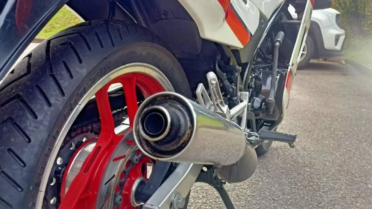 Yamaha   (8)