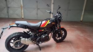 Royal Enfield Guerrilla 450 (2024 - 26) 