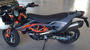 KTM 690 SMC R (2021 - 22) 