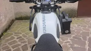 Royal Enfield Himalayan 411 (2017 - 20)  (4)