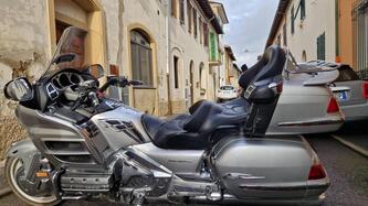 Honda GL 1800 Gold Wing (2000 - 05) usata