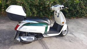 Kymco Agility 200i R16 (2008 - 16) 