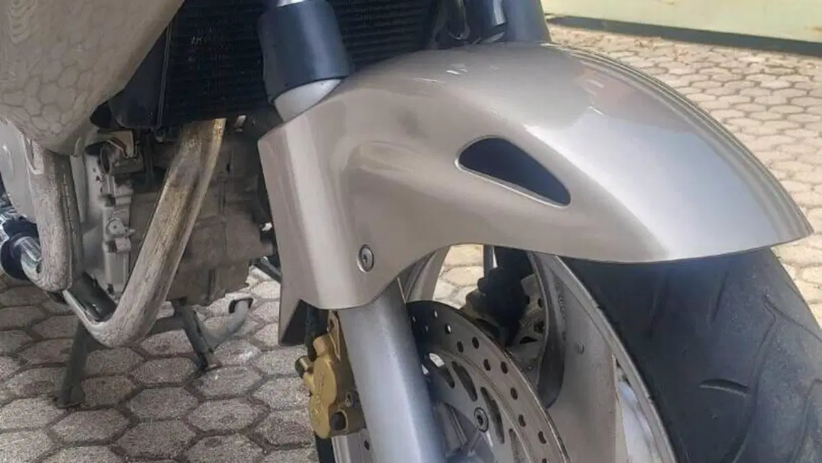 Honda Deauville 650 (1998 - 01)  (8)
