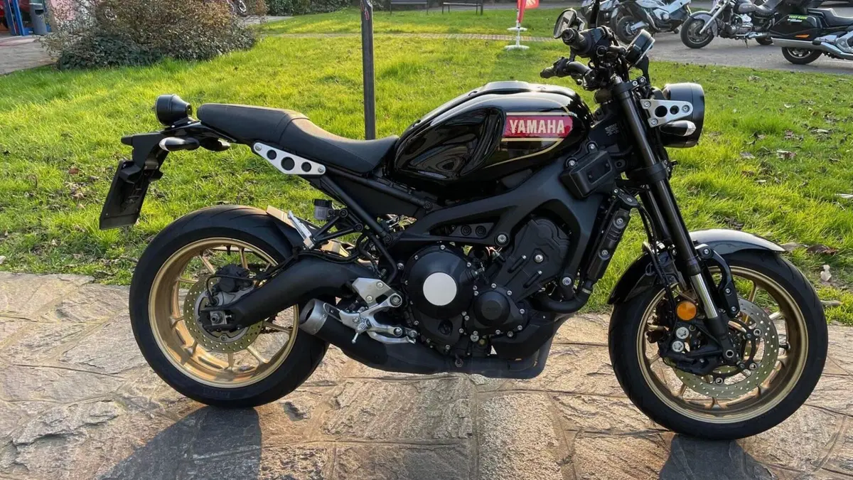 Yamaha XSR 900 80 Black (2020)  (2)