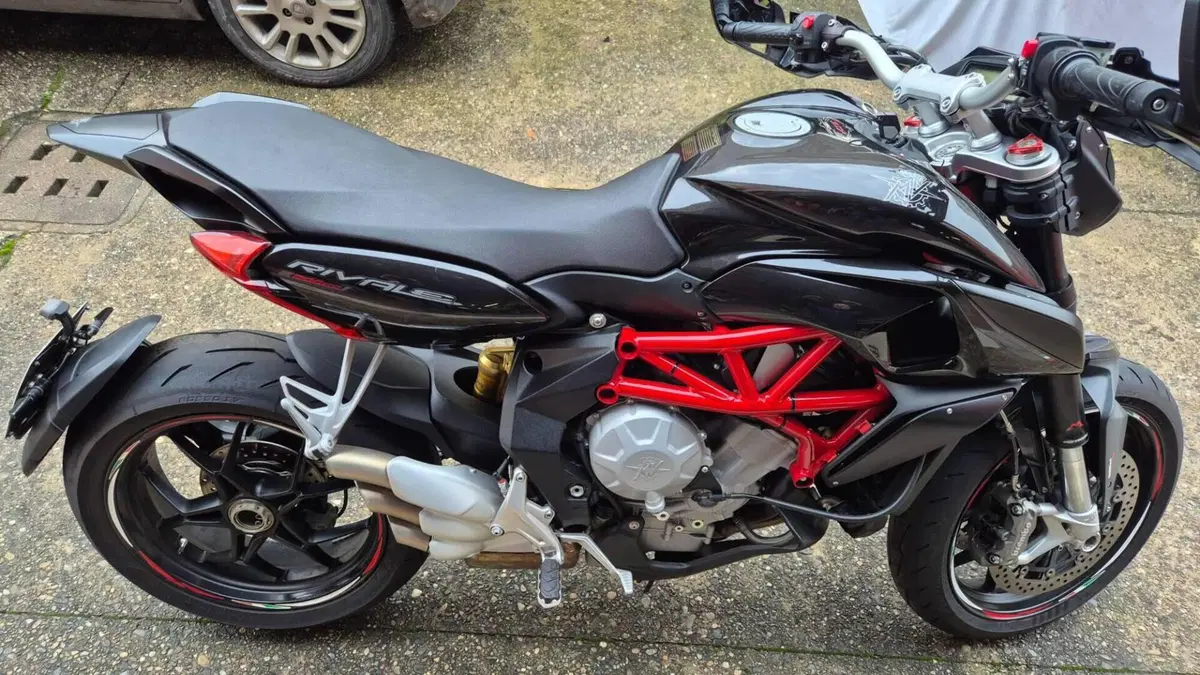MV Agusta Rivale 800 EAS ABS (2013 -17)  (3)