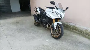 Yamaha Fazer 8 (2010 - 16)  (2)