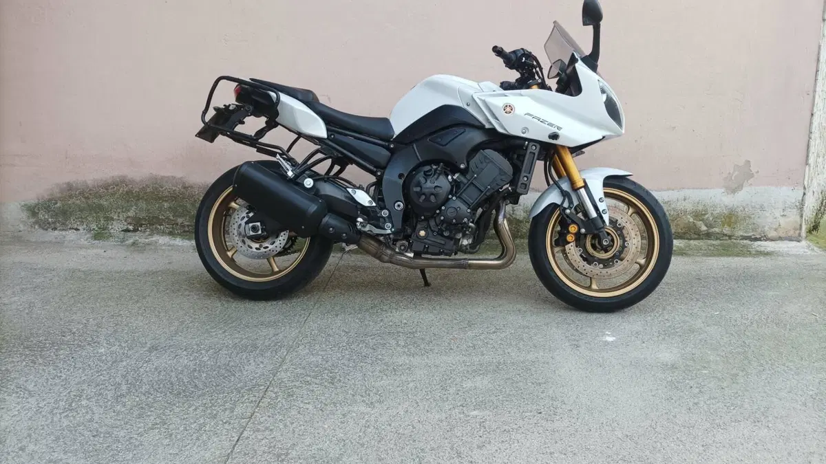 Yamaha Fazer 8 (2010 - 16)  (3)