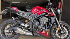Triumph Street Triple 765 RS (2023 - 26) 