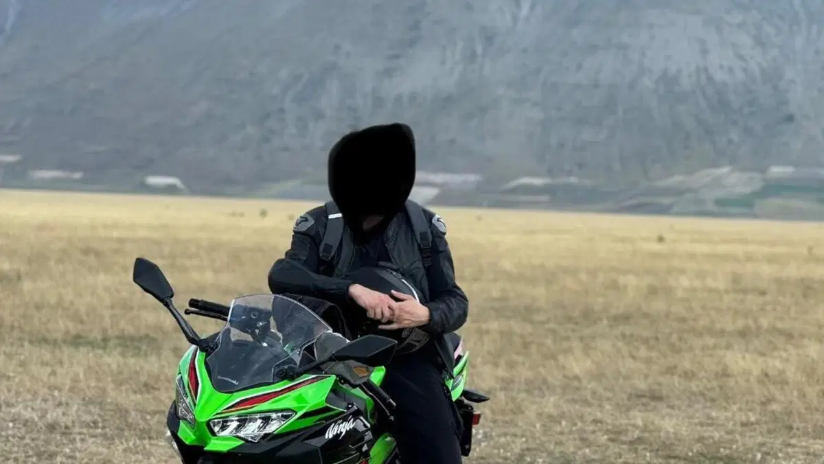 Kawasaki Ninja 400 (2023)  (3)