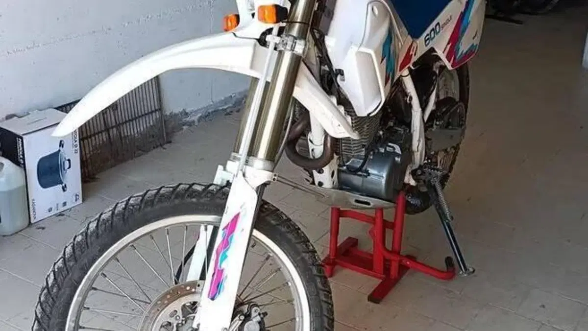 Yamaha TT 600 (1993 - 97)  (2)