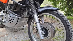 Honda Africa Twin XRV 750 (1996 - 02)  (12)