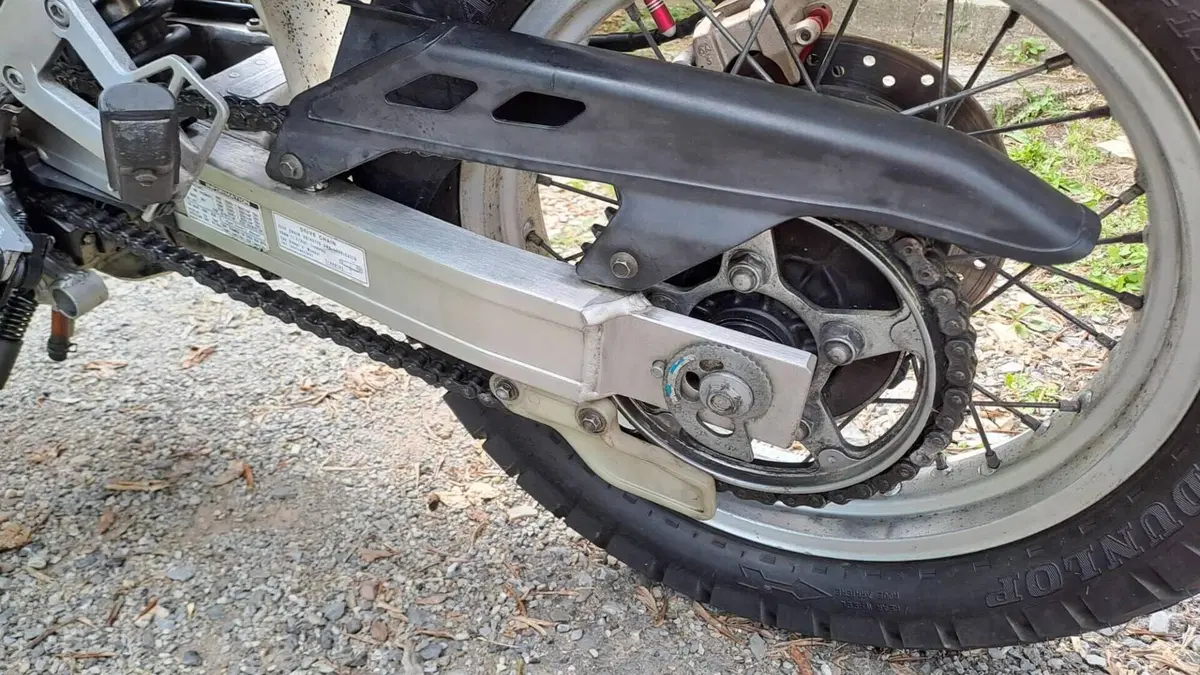 Honda Africa Twin XRV 750 (1996 - 02)  (5)