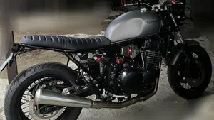 Triumph Thunderbird 900 Sport (2003 - 04) 