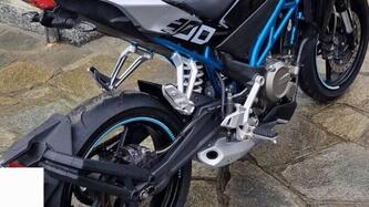 CFMOTO 300NK (2021 - 26)