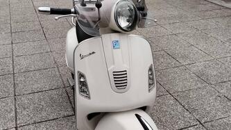 Vespa GTS 300 Super (2008 - 16) usata