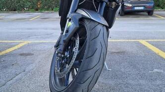 Triumph Street Triple 765 R (2023 - 26) usata