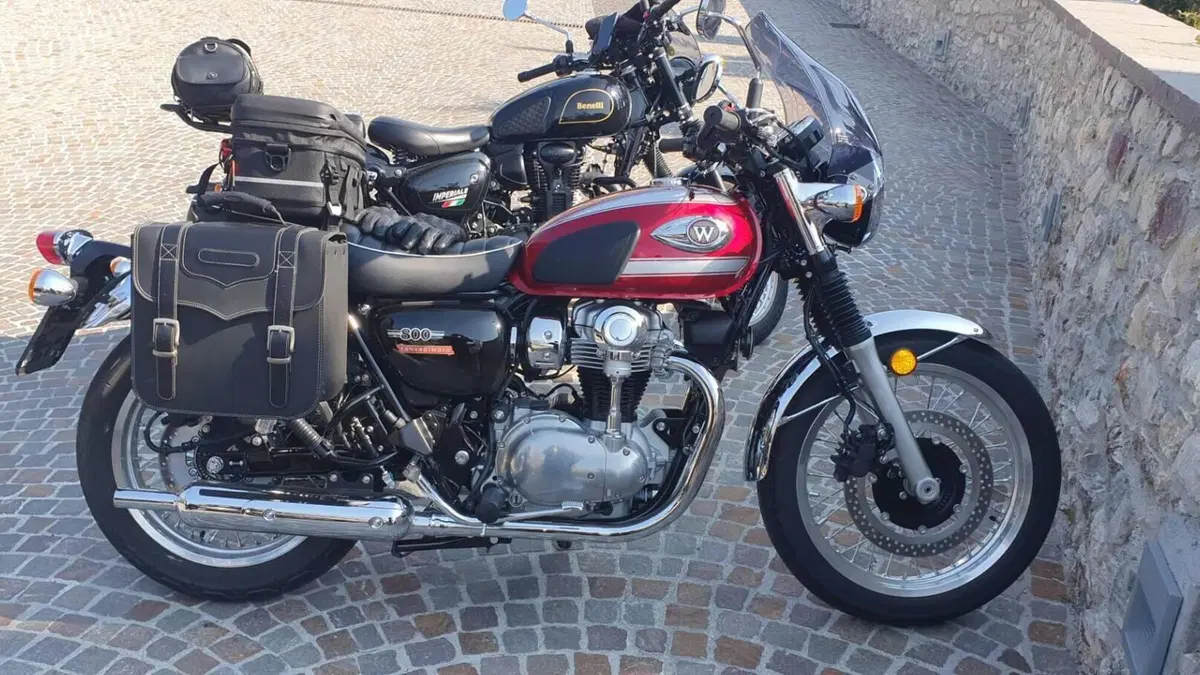 Kawasaki W 800 (2021 - 26) 