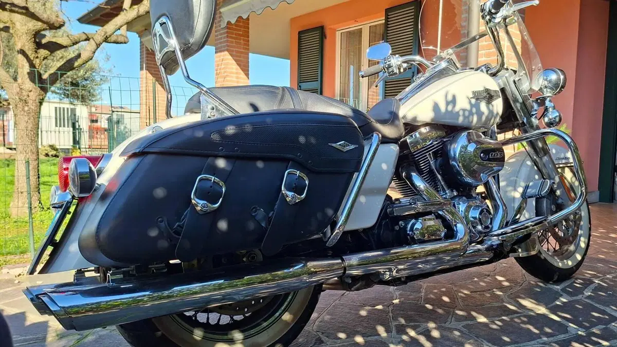 Harley-Davidson 103 Road King Classic (2014 - 16) - FLHRC  (3)