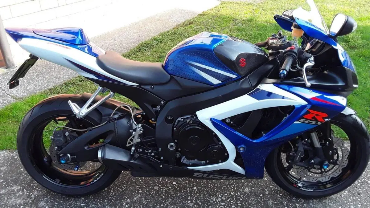 Suzuki GSX R 750 (2006 - 07)  (5)