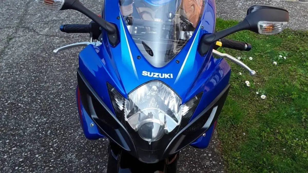 Suzuki GSX R 750 (2006 - 07)  (6)