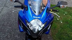 Suzuki GSX R 750 (2006 - 07)  (6)