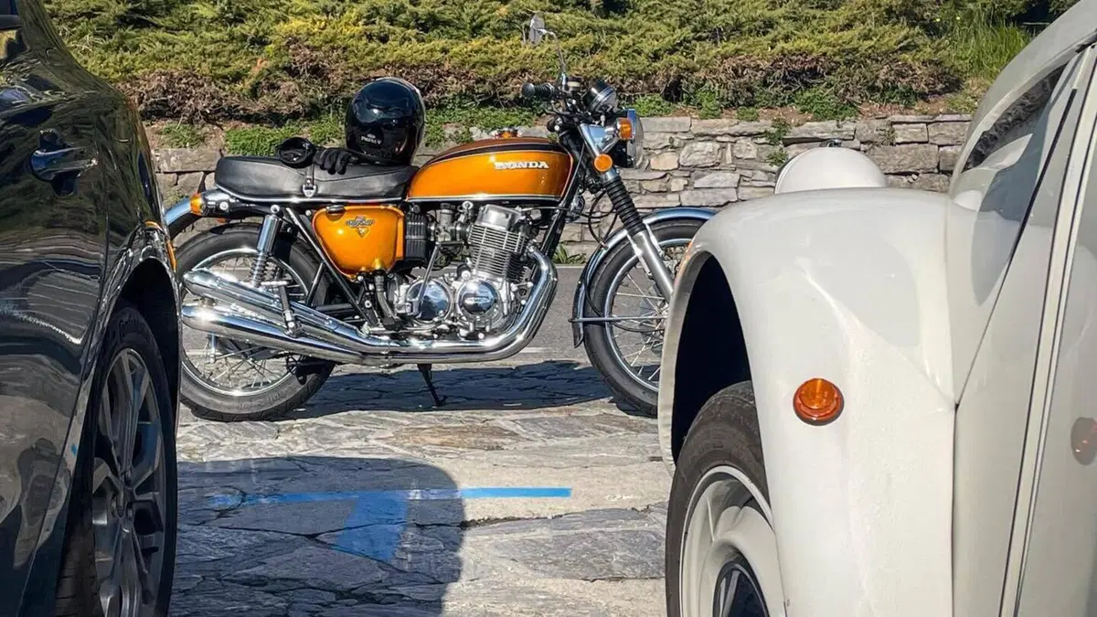 Honda   (2)