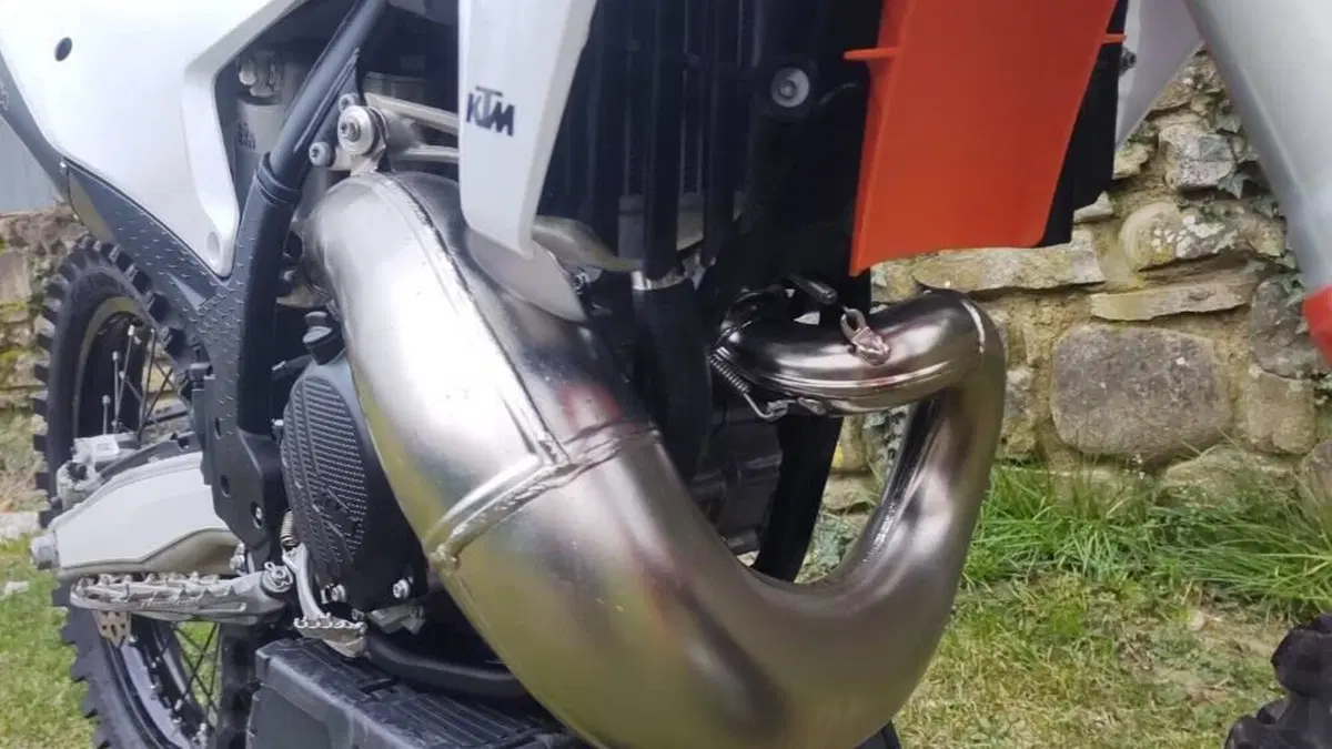 KTM 250 SX (2023)  (5)