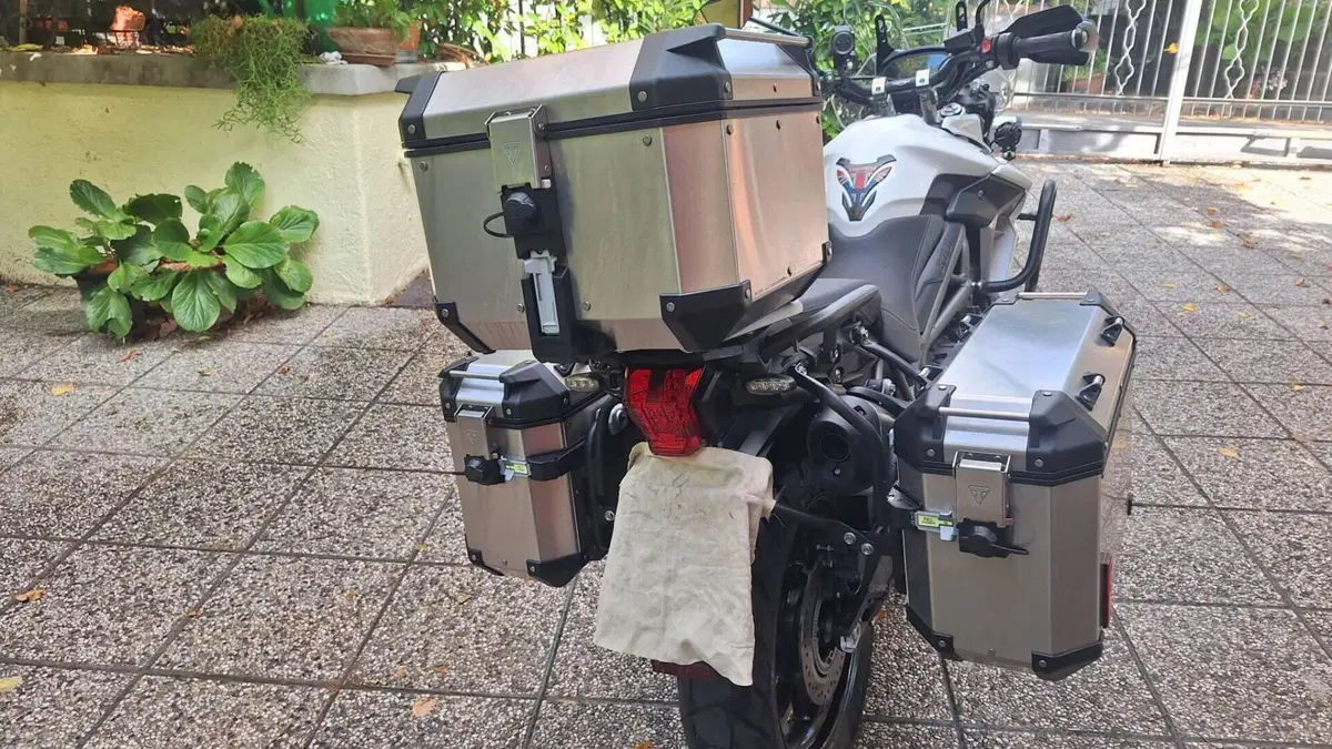 Triumph Tiger 800 XRx (2018 - 20)  (3)