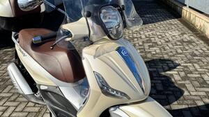 Piaggio Beverly 300 i.e. (2010 - 16) 