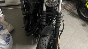 Harley-Davidson 883 Iron (2017 - 20) - XL 883N 