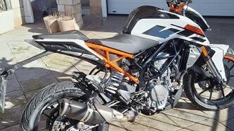 KTM 125 Duke (2021 - 23) usata