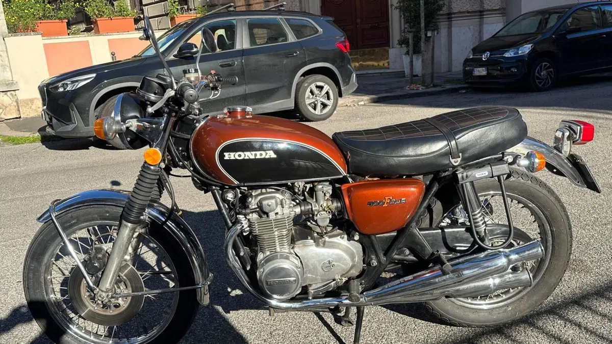 Honda   (2)