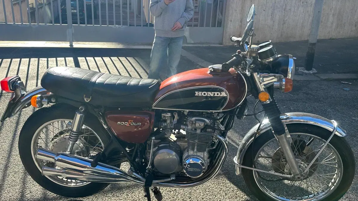Honda   (4)