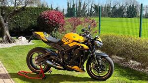 Triumph Street Triple 765 RS (2023 - 26) 