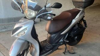 Suzuki SIXteen 125 (2007 - 14) usata