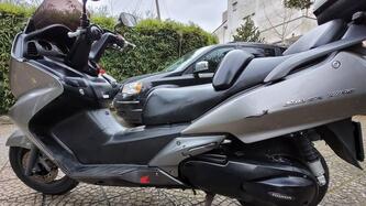 Honda Silver Wing 400 (2006 - 09) usata