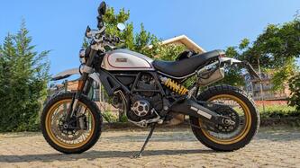 Ducati Scrambler 800 Desert Sled (2017 - 20) usata