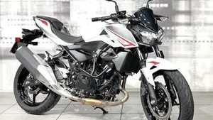 Kawasaki Z 400 (2023) 