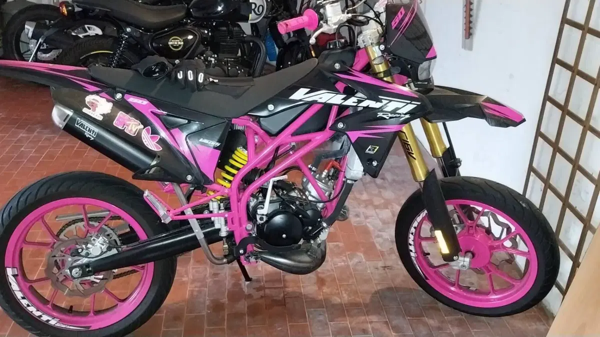 Valenti Racing SM 50 (2015 - 22) 