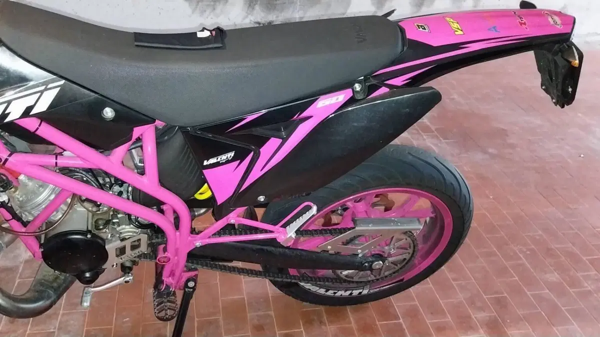 Valenti Racing SM 50 (2015 - 22)  (2)