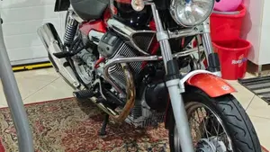 Moto Guzzi Nevada 750 Classic i.e. (2004 - 06)  (4)