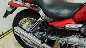 Moto Guzzi Nevada 750 Classic i.e. (2004 - 06)  (6)