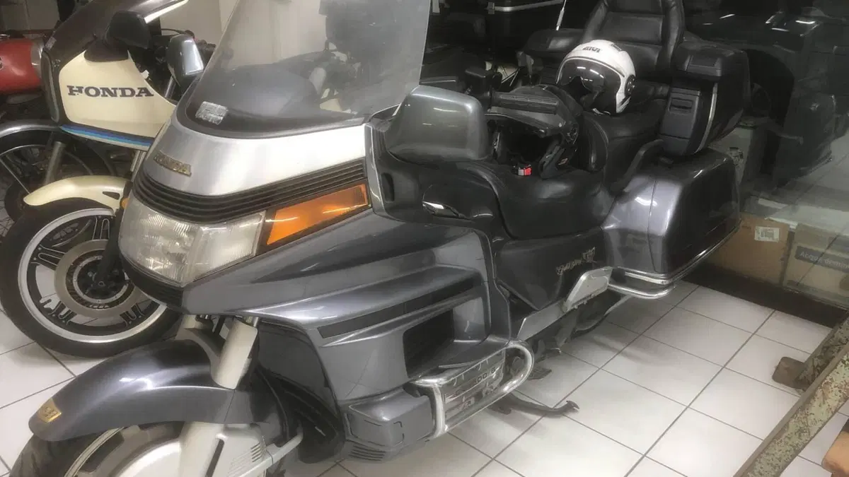 Honda GL 1500 Gold Wing (1994 - 99) 