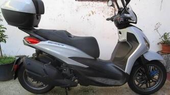 Piaggio Beverly 400 (2025 - 26) usata